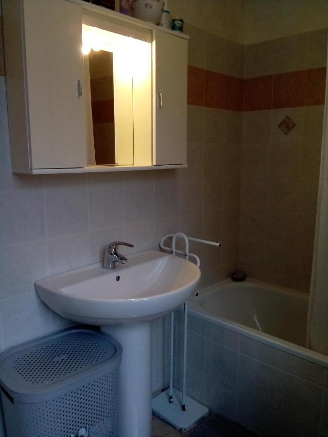 Baita 7 Nani Aparthotel พิเอเวเพลาโก ภายนอก รูปภาพ